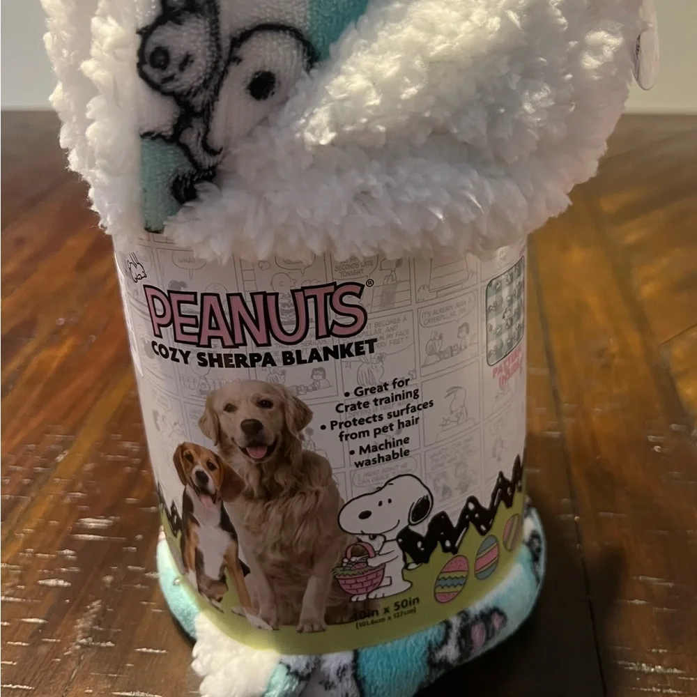 Snoopy Easter Cozy Pet Sherpa Blanket for Dogs 40x50in.